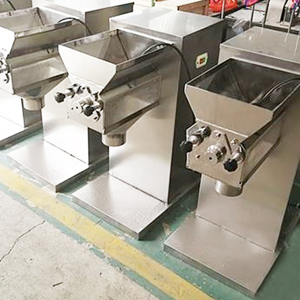 PC-SG摇摆颗粒机